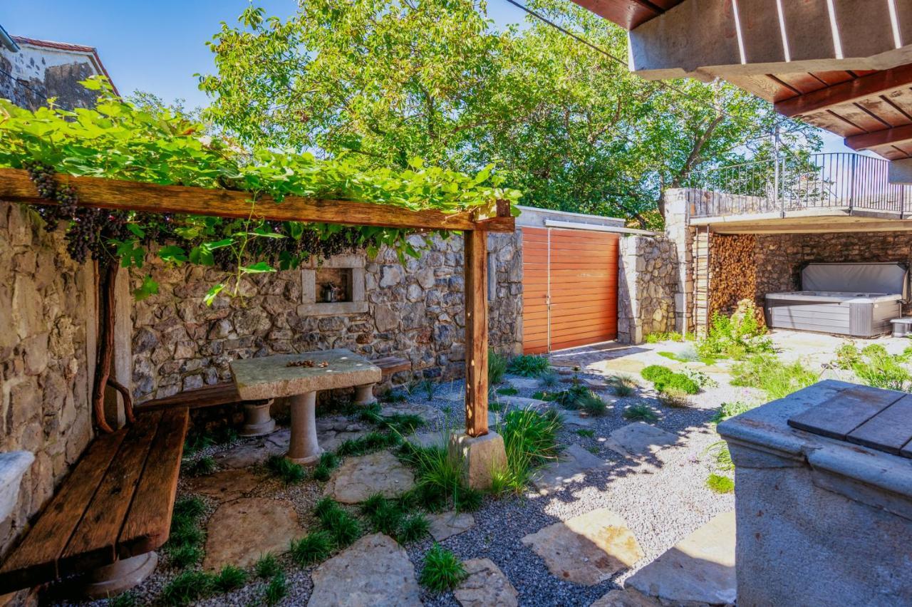 Вілла Karst House Zan Pliskovica With Private Pool Дутовлє Екстер'єр фото